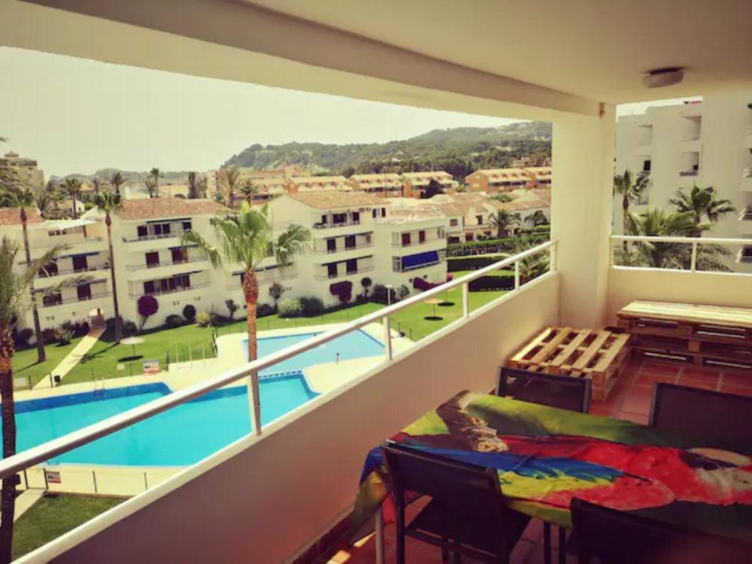 Casa En Urb. Con La Piscina Mas Grande De Javea. Eksteriør billede